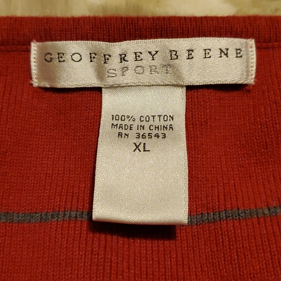 EUC Striped red 3/4 sleeve V neck sweater - Picture 3 of 5